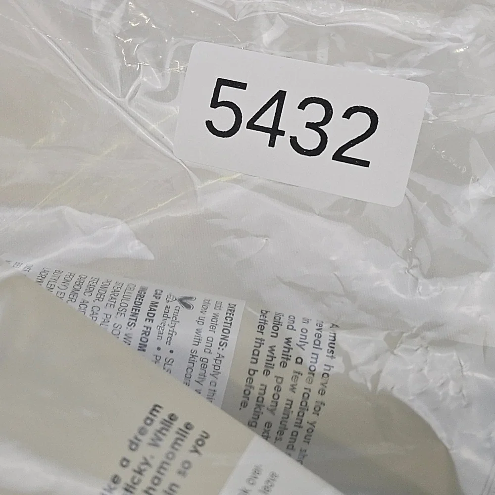 Believe Beauty Skin Face Mask Lot 4 Exfoliating In-Shower 2 Hydrating Overnight - Picture 8 of 8